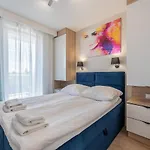 Luksusowe Sun Seasons 24 W Rewalu Z Basenem By Renters