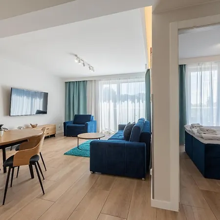 Sun Seasons 24 - Klifowa - Wellness & Spa, Silownia, Sala Zabaw Apartment Rewal