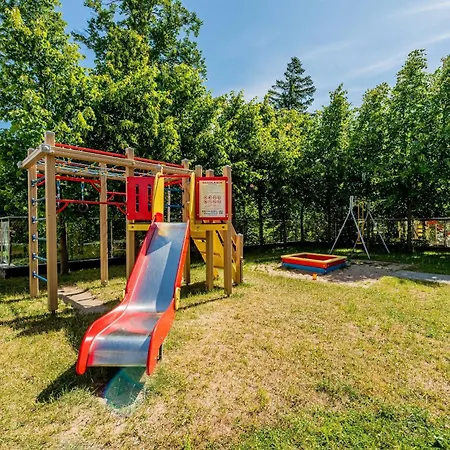 Luksusowe Sun Seasons 24 W Rewalu Z Basenem By Renters Апартаменты